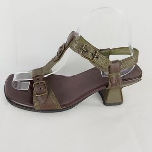 CLARKS INDIGO olive green leather sandals square heel size 8M ajustable …
